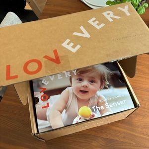 Lovevery “The Senser” play kit (5-6 months)